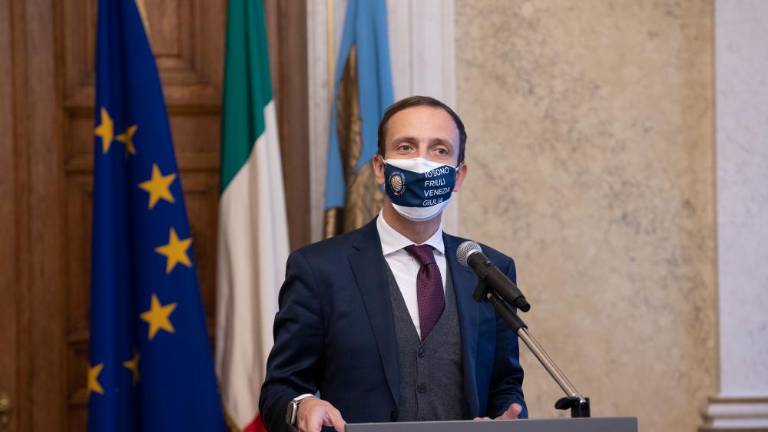 Upravni sodniki preklicali odredbo o pouku na daljavo