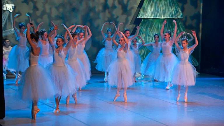 Hrestač petih društev