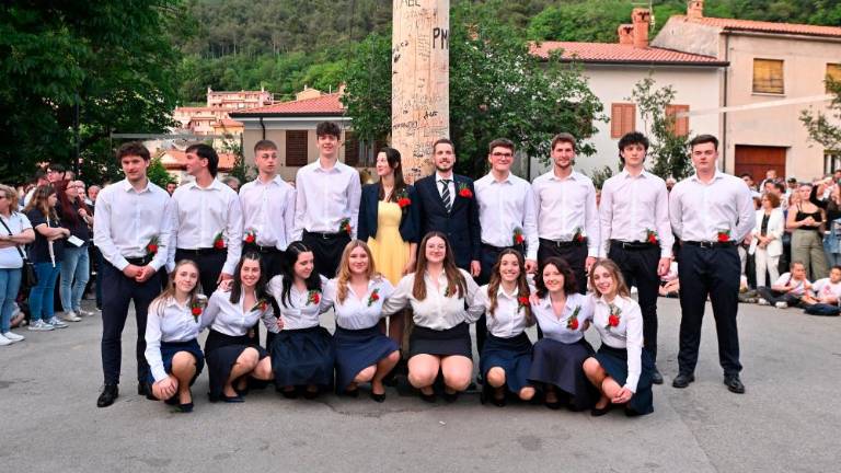 Prvi ples parterjev in parterc