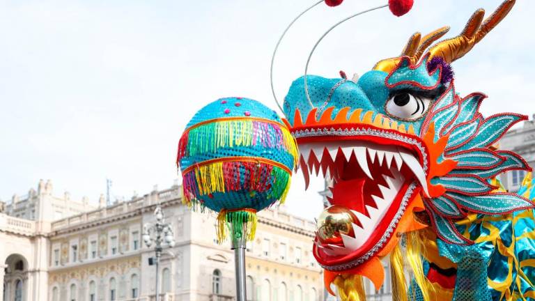 Spektakel za konec kitajskega novega leta