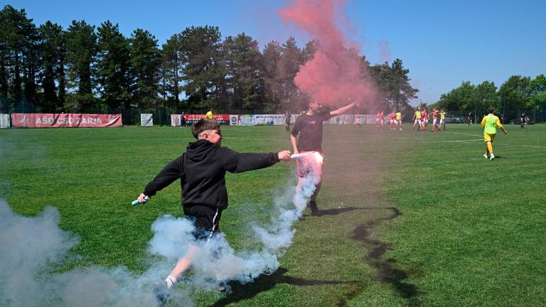 Združena nogometna ekipa Vesna Zarja pokrajinski prvak U16