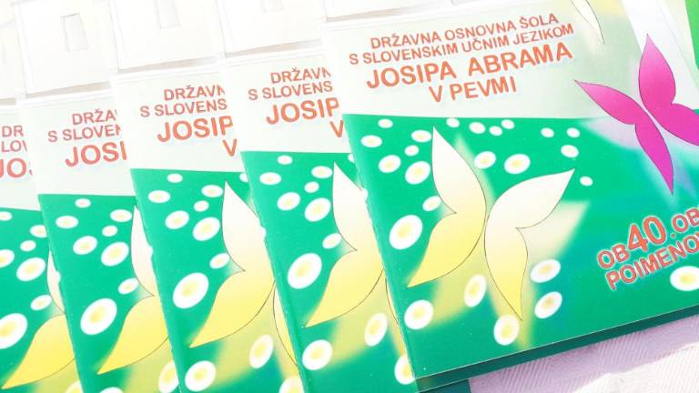 Zlatorog za visoko obletnico poimenovanja šole po Josipu Abramu