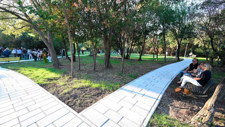 Devin bogatejši za park miru