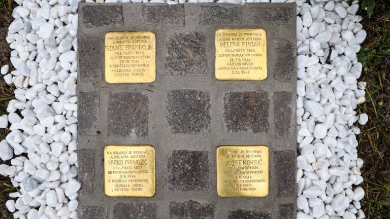 Tlakovci v trajen spomin na štiri domačine