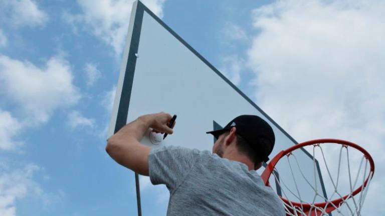 Goran Dragić krstil koš v Vipolžah