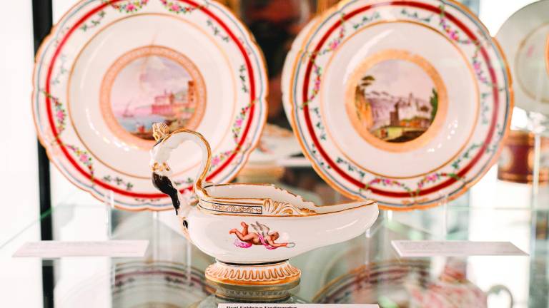 Mojstrovine iz porcelana tudi v katalogu