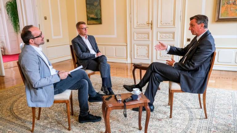 Ekskluzivni intervju: Borut Pahor o Narodnem domu in dveh poklonih