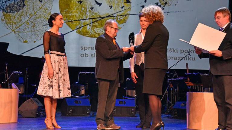 »Dokler veter ne menja svojega jezika«