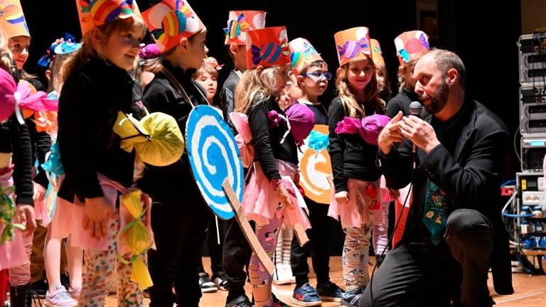 Pustni defile najmlajših na Opčinah