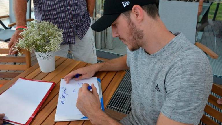 Goran Dragić krstil koš v Vipolžah