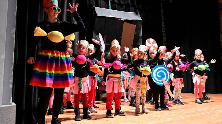 Pustni defile najmlajših na Opčinah