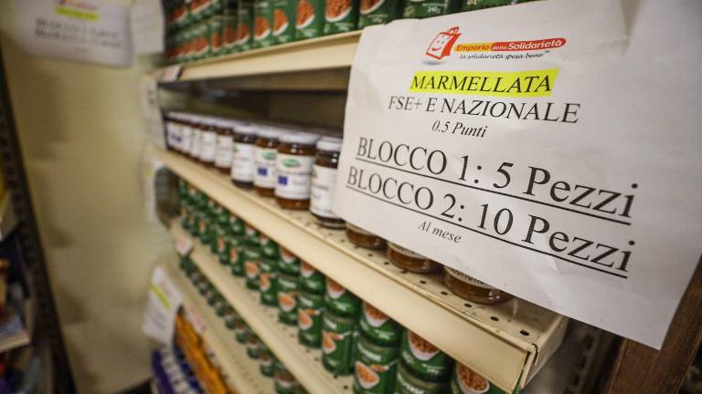 Skoraj 200 jih je prvič zaprosilo za pomoč