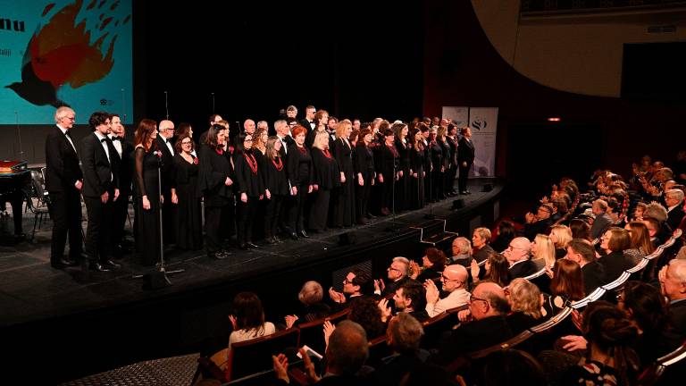 Osrednja proslava z Grmado v pristanu