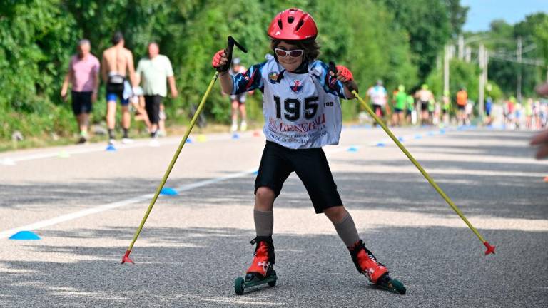 Začetek sezone na tekaških rolkah v režiji AŠD Mladina