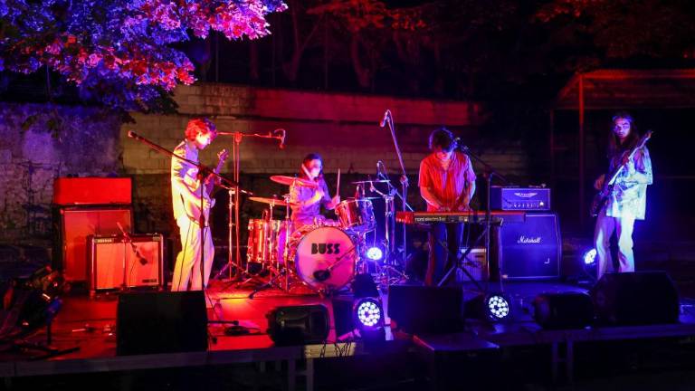 Nostalgičen večer z obetavnimi rokerji