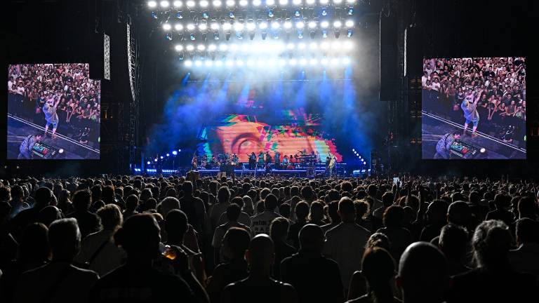 Gorillaz občinstvo popeljali na potovanje skozi 25 let svoje zgodovine