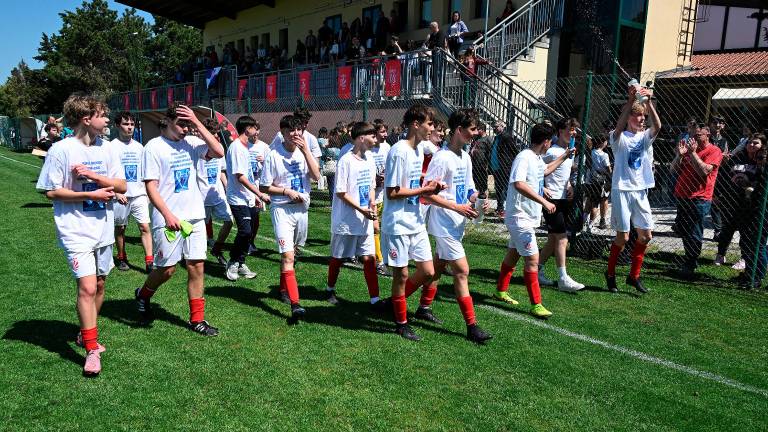 Združena nogometna ekipa Vesna Zarja pokrajinski prvak U16