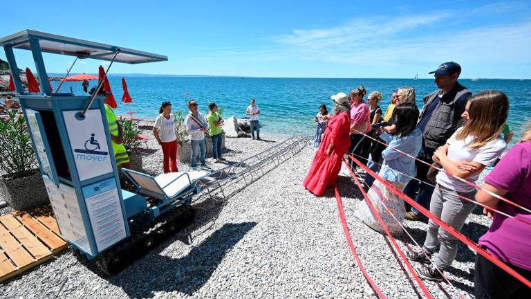 Sesljanska plaža odslej prijaznejša osebam z invalidnostjo