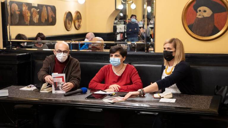 Langer in Vocci sta uhajala iz etničnih kletk