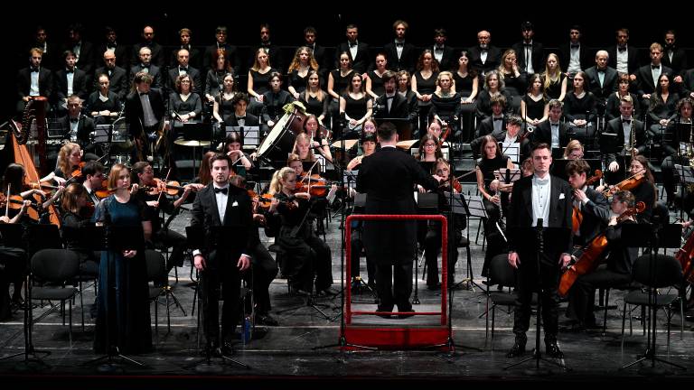 V Trstu prvič zadonel Zlatorog