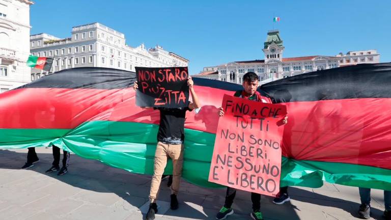 Tržaški Afganistanci za mir