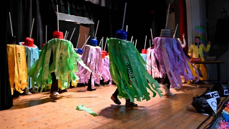 Pustni defile najmlajših na Opčinah