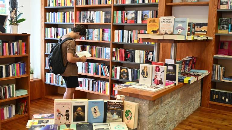 Poleti še vedno kraljujejo kriminalke