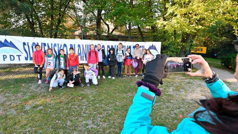 Osem osnovnih šol na tradicionalnem orieenteringu