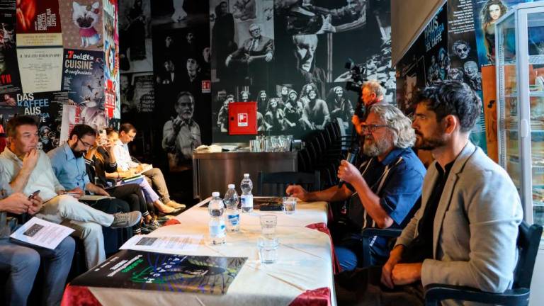 Bartolov Alamut s skupino Laibach o aktualnih in bolečih pojavih