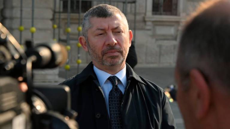 Današnji prizori z Velikega trga (foto)