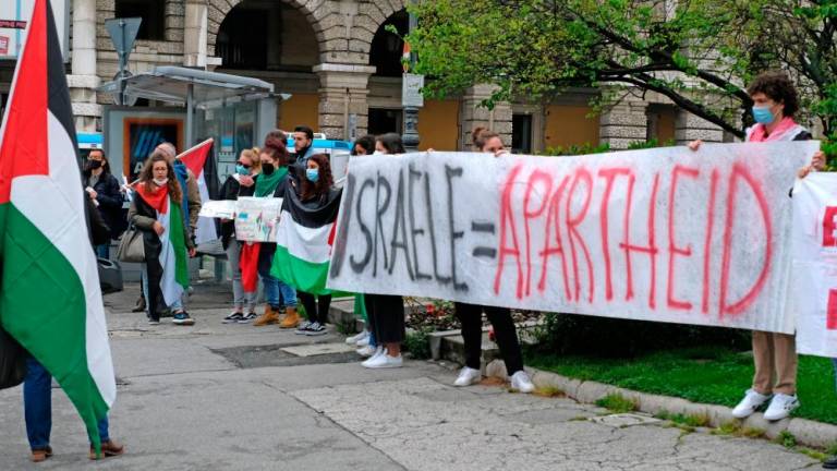 V Trstu demonstrirali proti izraelskemu apartheidu