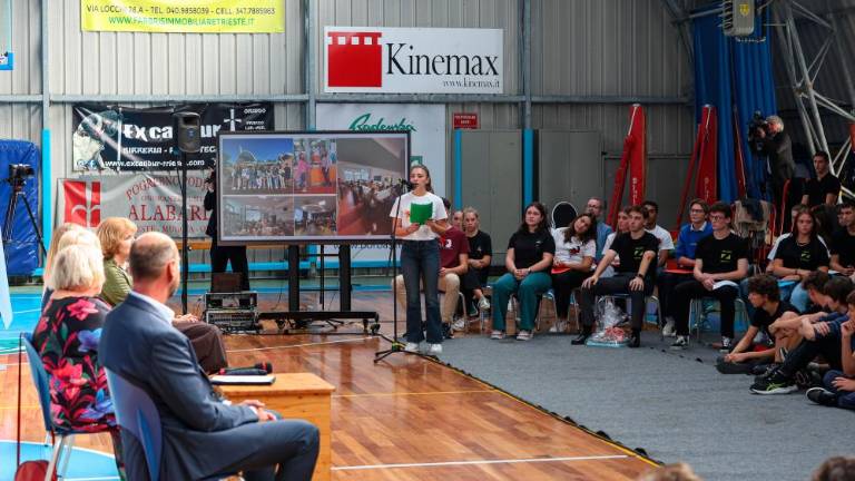 »V današnji politiki ne bi smeli ničesar delati brez mladih«