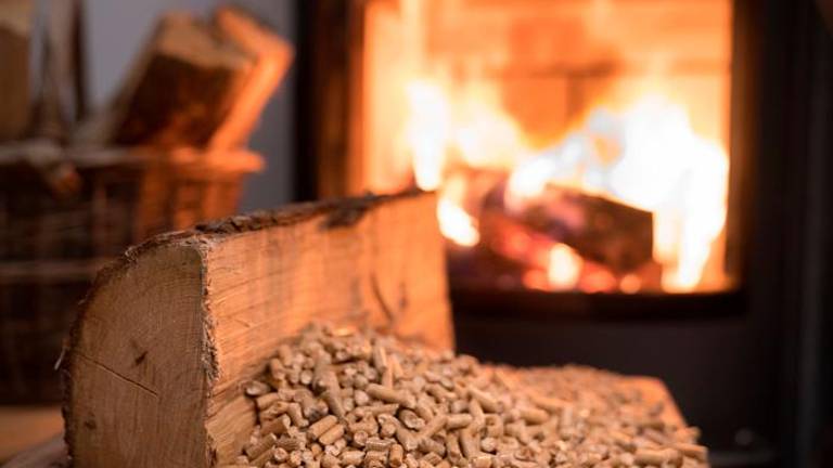 V prihodnjem tednu se bo ponekod začela kurilna sezona