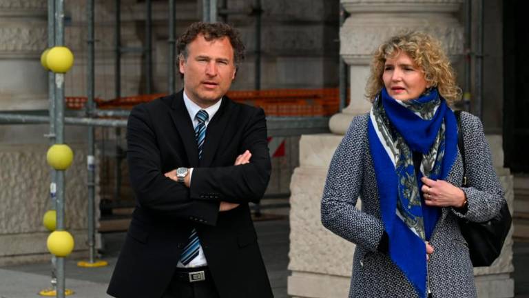 Današnji prizori z Velikega trga (foto)