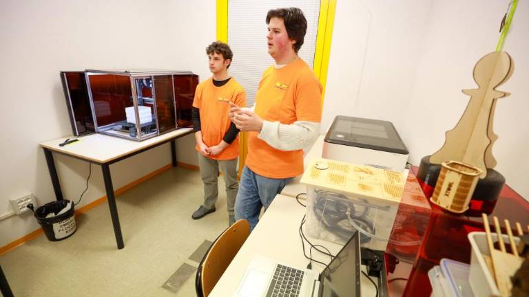 Slovenske drugostopenjske srednje šole na stežaj odprle vrata