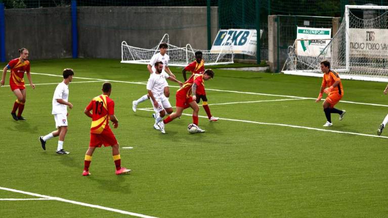 Sovodnje doma, na Proseku derbi