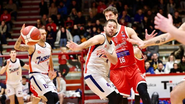 Jadran osvojil derbi, nov poraz Soče SloVolley