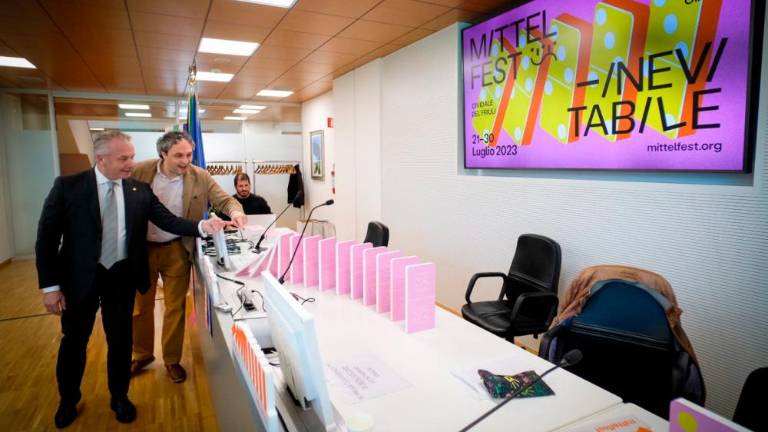 Ob igri in zabavi spopad z Neizogibnim