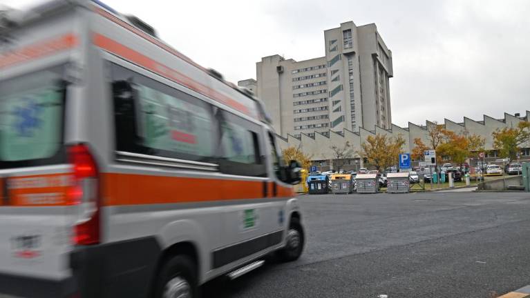 Na obvoznici pri Boljuncu tovornjak trčil v voznika