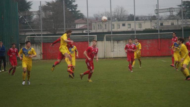 Derbi brez zmagovalca