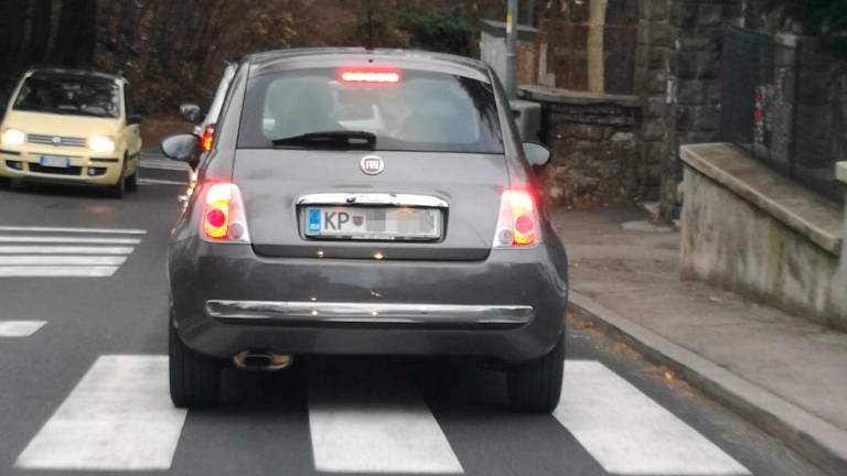 Hladna prha za voznike tujih vozil v Italiji