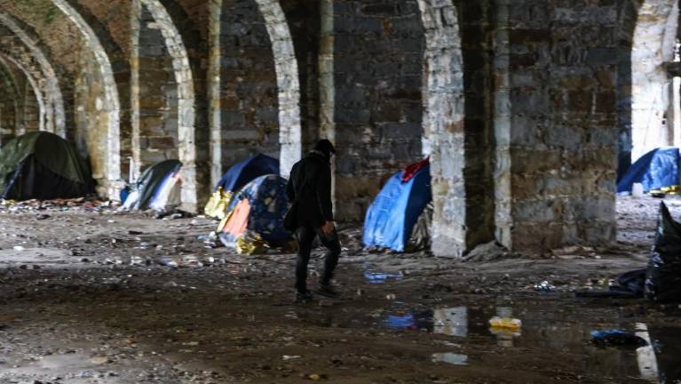 V Trstu 170 migrantov ni vključenih v sistem sprejemanja