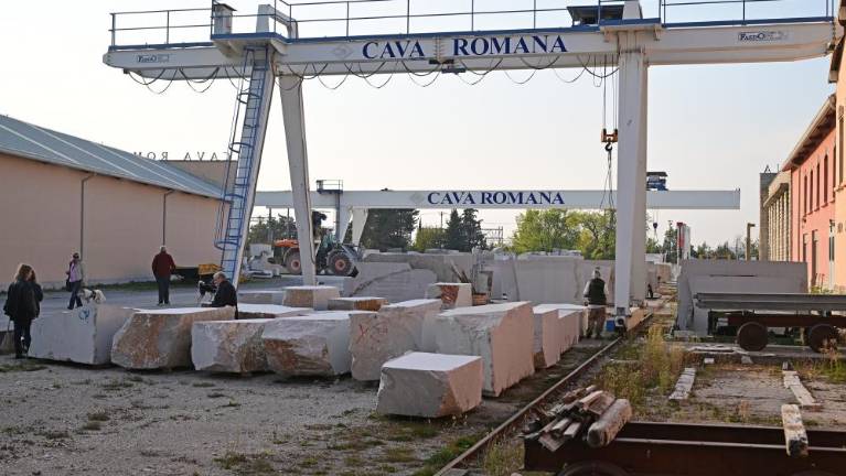 Ustvarjanje z vetrom in kamnom