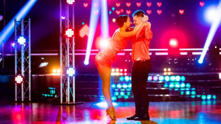 Sovodenjka Nika Bagon prvič zaplesala med zvezdami