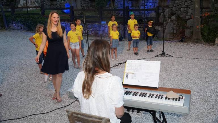 Negujejo tradicijo, gledajo naprej