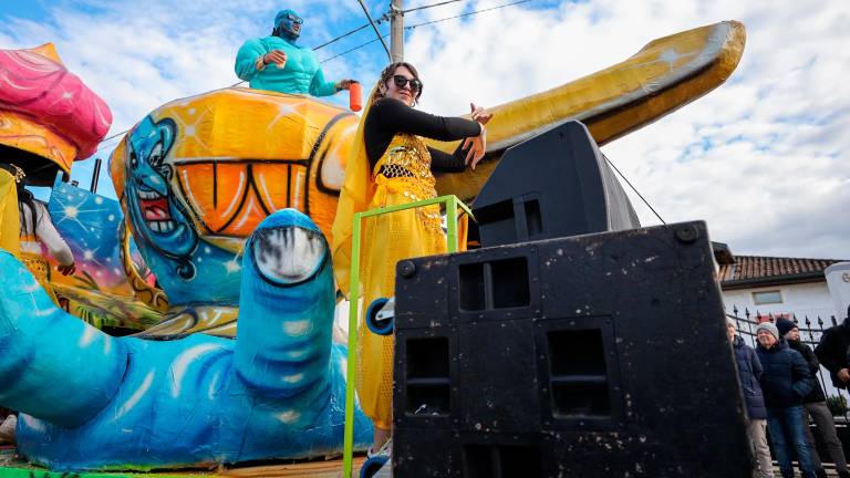 V Sovodnjah slavili brvinci in futuristične zveri