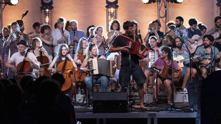 Etno histeria vžgala v Barkovljah