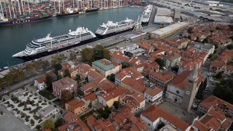 Je Koper res mesto duhov?