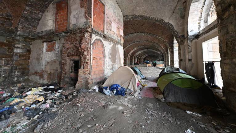 V Trstu za petino več migrantov kot leto prej