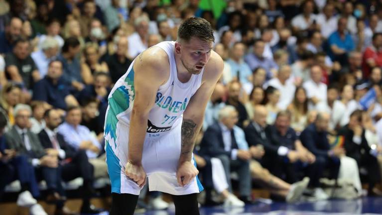 Slovenski košarkarji kvalifikacije za EP začenjajo brez Dončića in Zorana Dragića